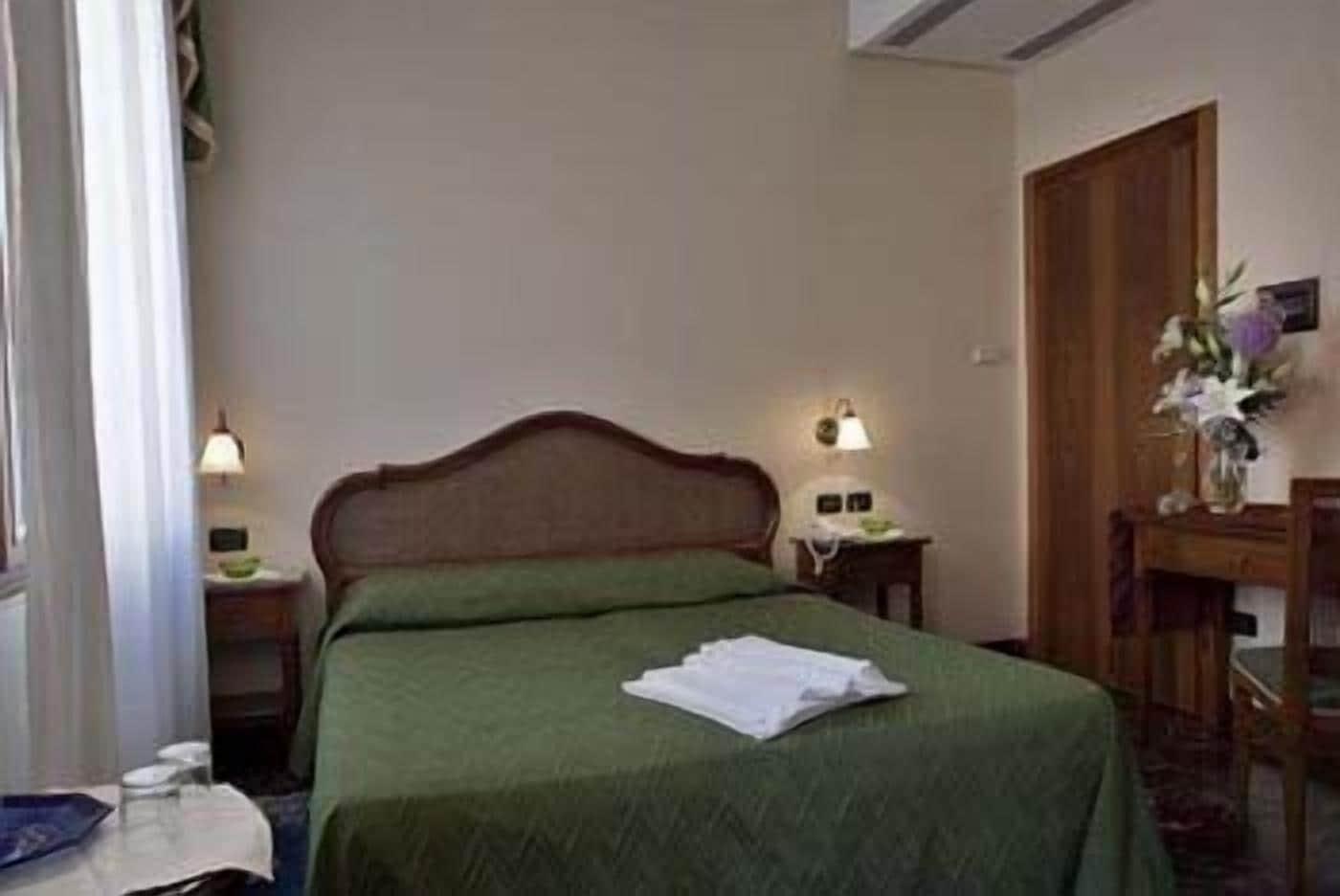 Locanda Gaffaro เวนิส ภายนอก รูปภาพ